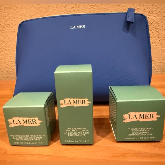 LA MER Samples - Picture 2 of 4